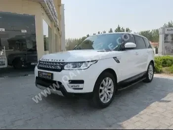 Land Rover  Range Rover  Sport HSE  2014  Automatic  208,000 Km  6 Cylinder  Four Wheel Drive (4WD)  SUV  White