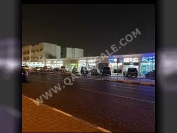 Commercial Shops - Not Furnished  - Doha  For Rent  - Fereej Bin Omran