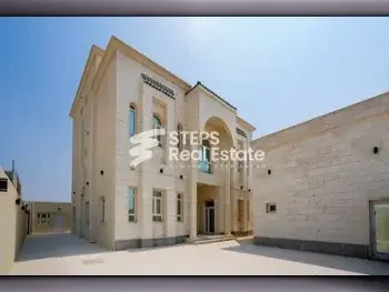 Family Residential  - Not Furnished  - Al Daayen  - 6 Bedrooms