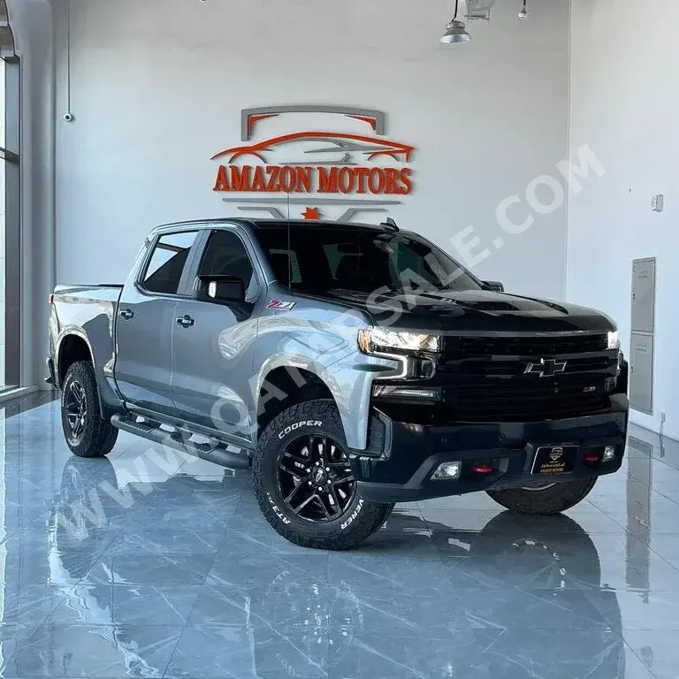 Chevrolet  Silverado  Trail Boss  2021  Automatic  108,000 Km  8 Cylinder  Four Wheel Drive (4WD)  Pick Up  Gray  With Warranty