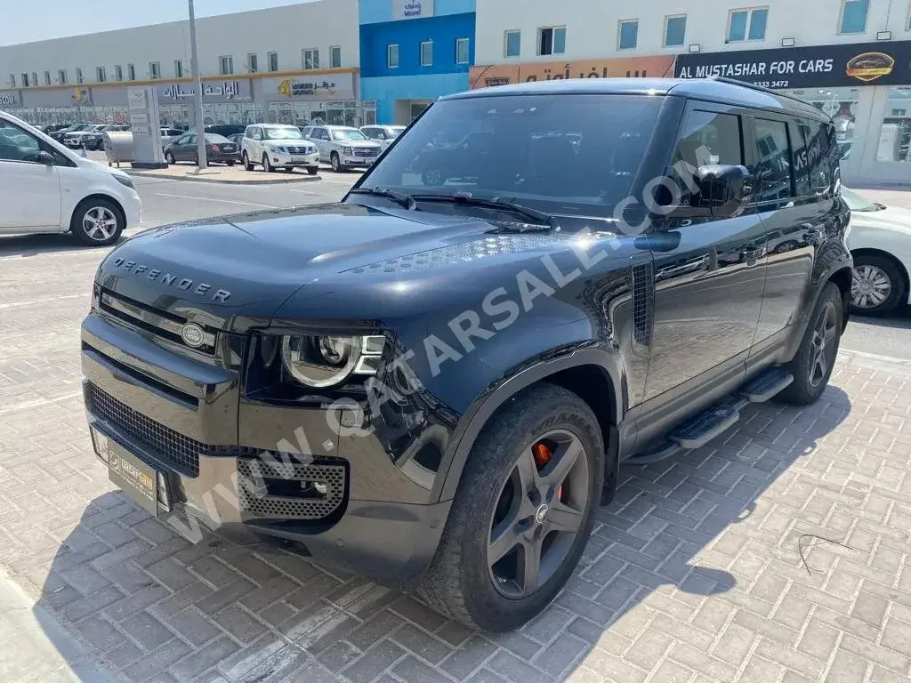 Land Rover  Defender  2020  Automatic  70,000 Km  6 Cylinder  Four Wheel Drive (4WD)  SUV  Black  With Warranty