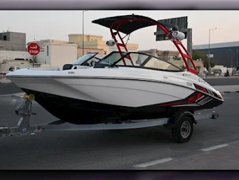 Speed Boat Yamaha  AR 195  With Trailer