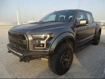 Ford  Raptor  2017  Automatic  140,000 Km  6 Cylinder  Four Wheel Drive (4WD)  Pick Up  Gray  With Warranty