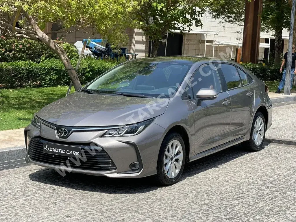 Toyota  Corolla  2022  Automatic  0 Km  4 Cylinder  Front Wheel Drive (FWD)  Sedan  Gray  With Warranty