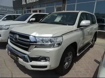 Toyota  Land Cruiser  GXR  2019  Automatic  148,000 Km  6 Cylinder  Four Wheel Drive (4WD)  SUV  White  With Warranty