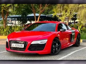 Audi  R8  V10  2015  Automatic  52,000 Km  10 Cylinder  All Wheel Drive (AWD)  Coupe / Sport  Red  With Warranty