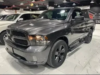Dodge  Ram  1500  2021  Automatic  39,000 Km  8 Cylinder  Four Wheel Drive (4WD)  Pick Up  Gray  With Warranty