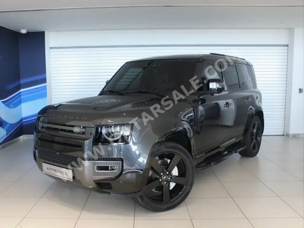Land Rover  Defender  110 HSE  2023  Automatic  11,920 Km  6 Cylinder  Four Wheel Drive (4WD)  SUV  Gray  With Warranty