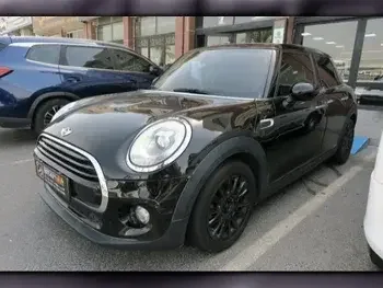  Mini  Cooper  2018  Automatic  108,000 Km  3 Cylinder  Front Wheel Drive (FWD)  Hatchback  Black  With Warranty