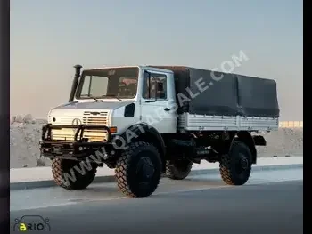 Mercedes-Benz  Unimog  1995  Manual  17,000 Km  8 Cylinder  Four Wheel Drive (4WD)  Pick Up  Silver  With Warranty