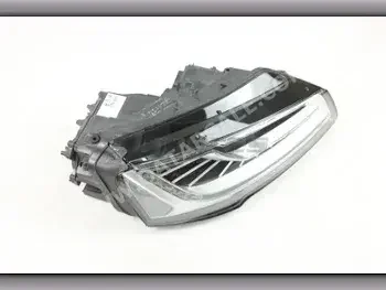 Car Parts - Audi  A8  - Lightning & Fuses  -Part Number: 4H0941784