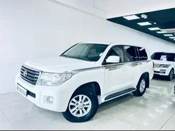 Toyota  Land Cruiser  GX  2012  Automatic  300,000 Km  6 Cylinder  Four Wheel Drive (4WD)  SUV  White  With Warranty