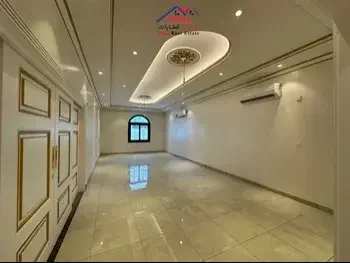خدمية  - غير مفروشة  - الدوحة  - نعيجة  - 7 غرف نوم