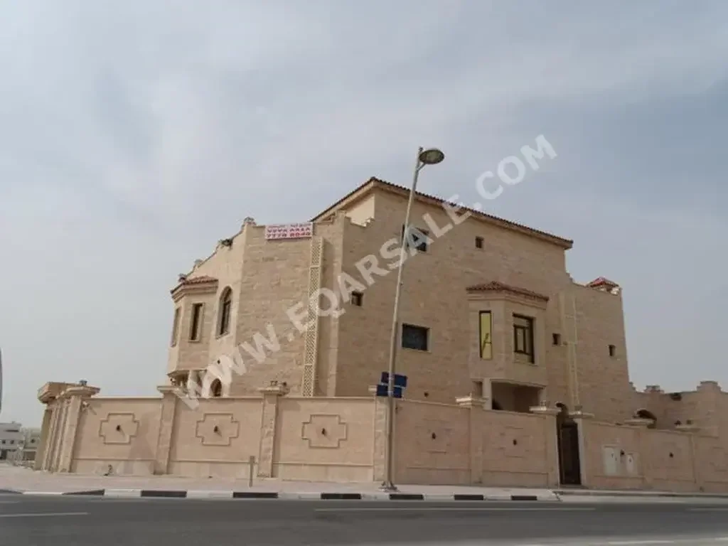 Family Residential  - Not Furnished  - Doha  - Al Thumama  - 10 Bedrooms