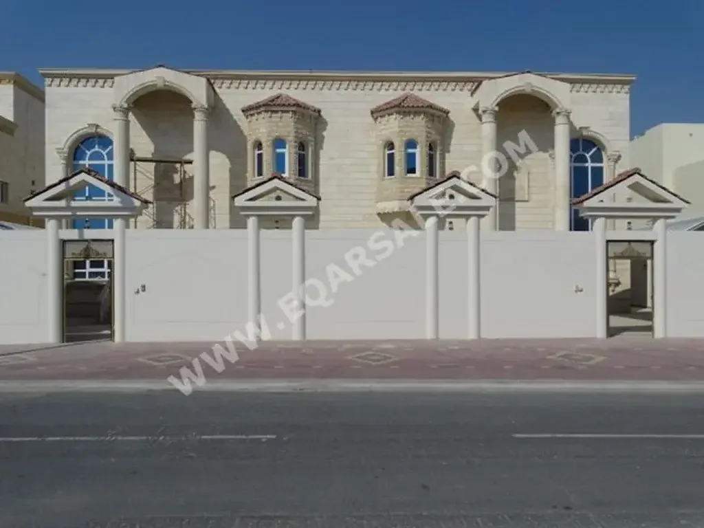 Family Residential  - Not Furnished  - Al Rayyan  - Ain Khaled  - 14 Bedrooms