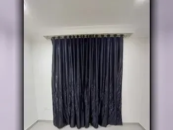 Curtains & Blinds Price Per Unit  Black  Light-Filtering  Solid color  1  270 CM  370 CM