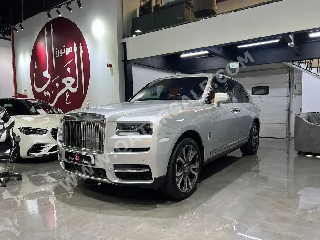  Rolls-Royce  Cullinan  2021  Automatic  14,000 Km  12 Cylinder  Four Wheel Drive (4WD)  SUV  Silver  With Warranty