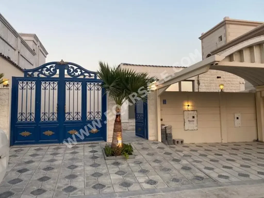 Family Residential  - Semi Furnished  - Al Daayen  - Sumaysimah  - 5 Bedrooms