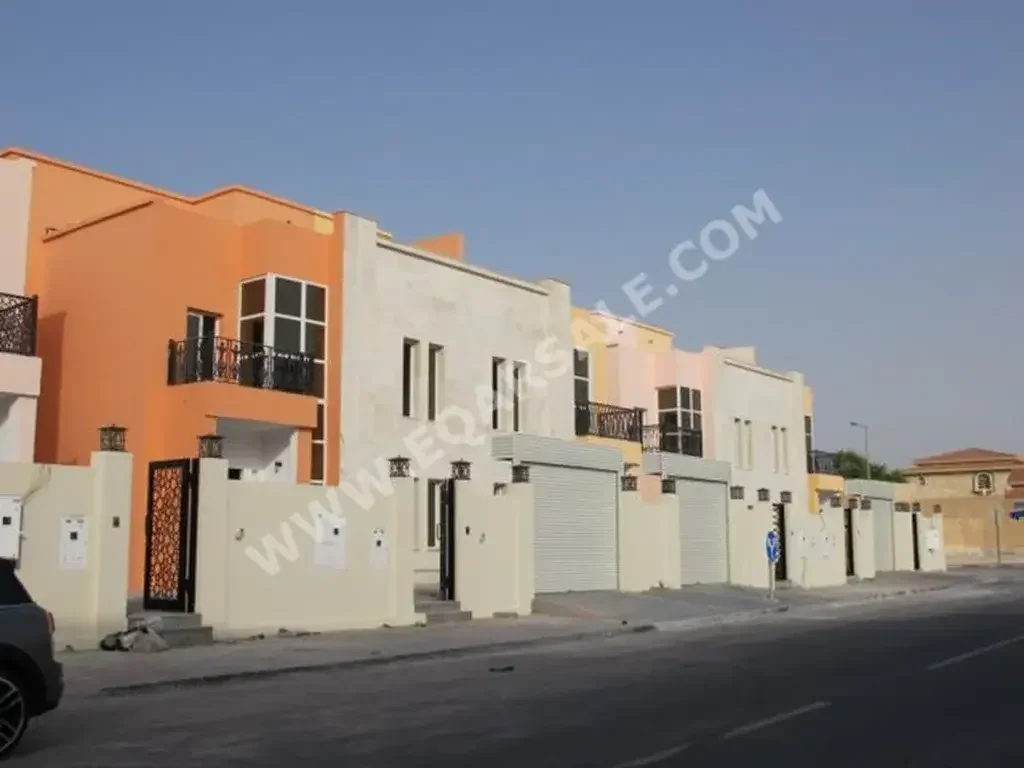 2 غرف نوم  شقة  للايجار  في الدوحة -  العزيزية  مفروشة بالكامل