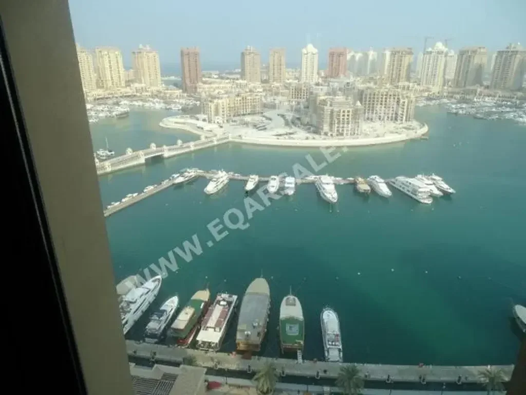 3 Bedrooms  Apartment  For Rent  in Doha -  The Pearl  Not Furnished