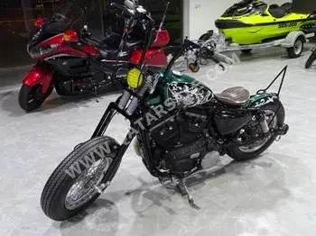 Harley Davidson  SportSter - Year 2010 - Color Green - Gear Type Manual - Mileage 8000 Km