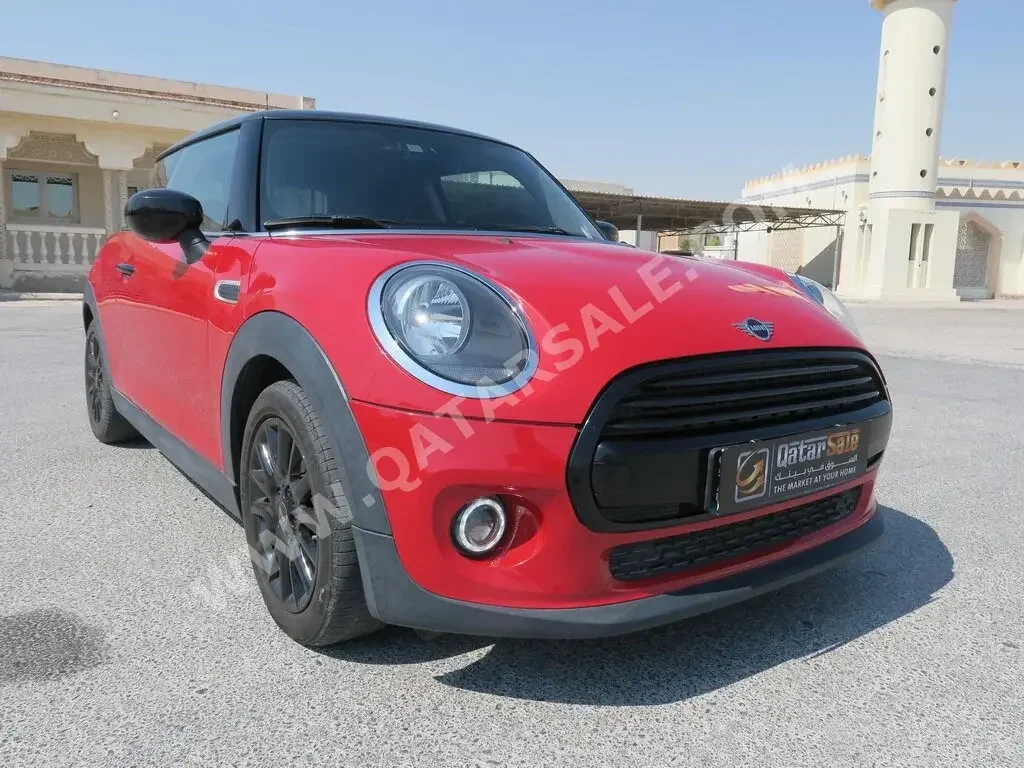 Mini  Cooper  2020  Automatic  54,000 Km  4 Cylinder  Front Wheel Drive (FWD)  Hatchback  Red  With Warranty