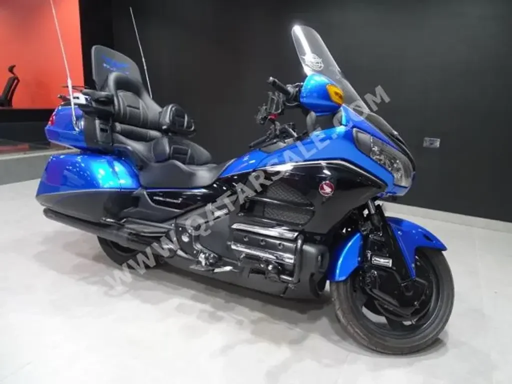 HONDA  Gold Wing - Year 2017 - Color Blue - Gear Type Manual - Mileage 10000 Km