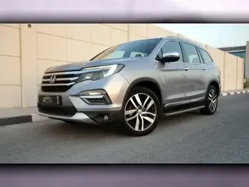 Honda  Pilot  Touring  2016  Automatic  115,000 Km  6 Cylinder  All Wheel Drive (AWD)  SUV  Silver  With Warranty