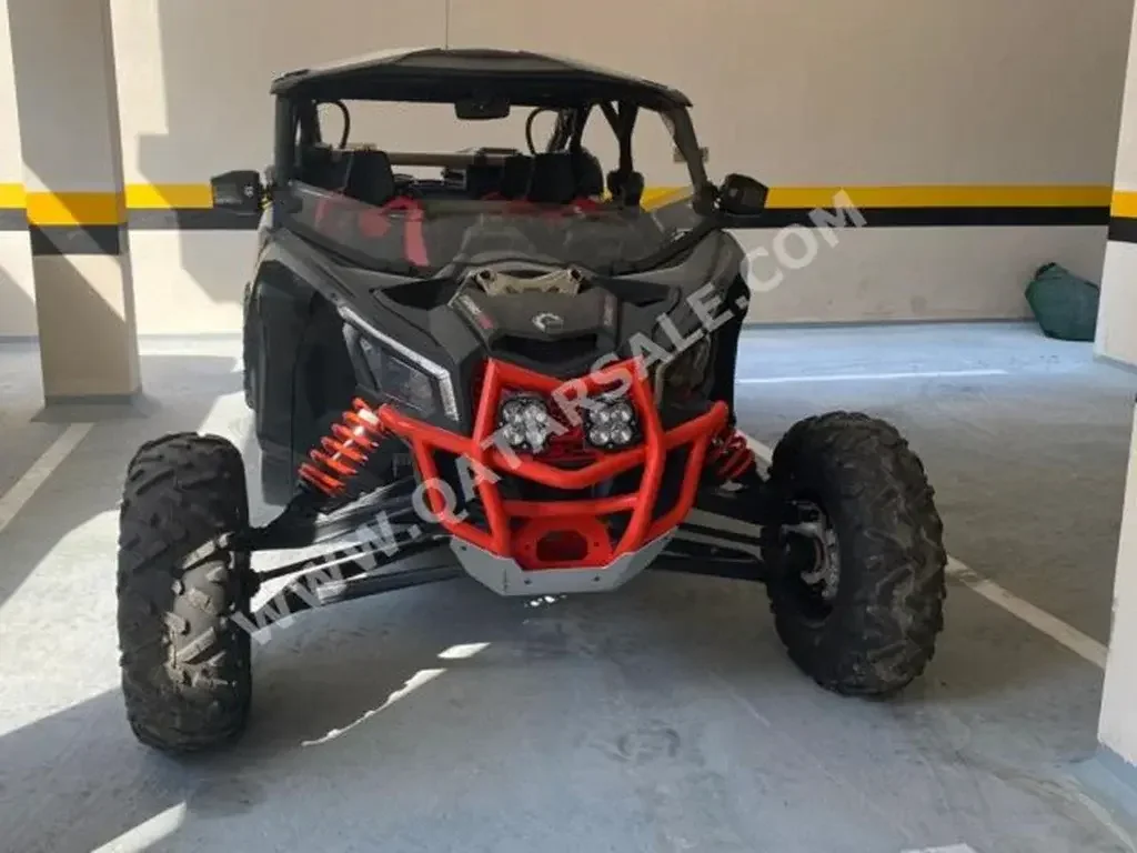Can-AM  Turbo - Year 2021 - Color Black - Gear Type Automatic -  Warranty - Mileage 999999999 Km
