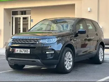 Land Rover  Discovery  2017  Automatic  60,000 Km  6 Cylinder  All Wheel Drive (AWD)  SUV  Black  With Warranty