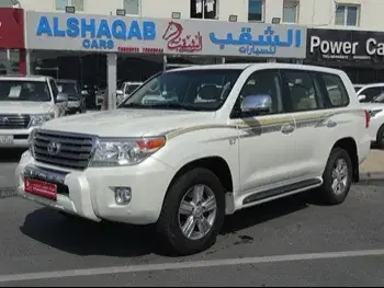 Toyota  Land Cruiser  VXR  2012  Automatic  149,000 Km  8 Cylinder  Four Wheel Drive (4WD)  SUV  White  With Warranty
