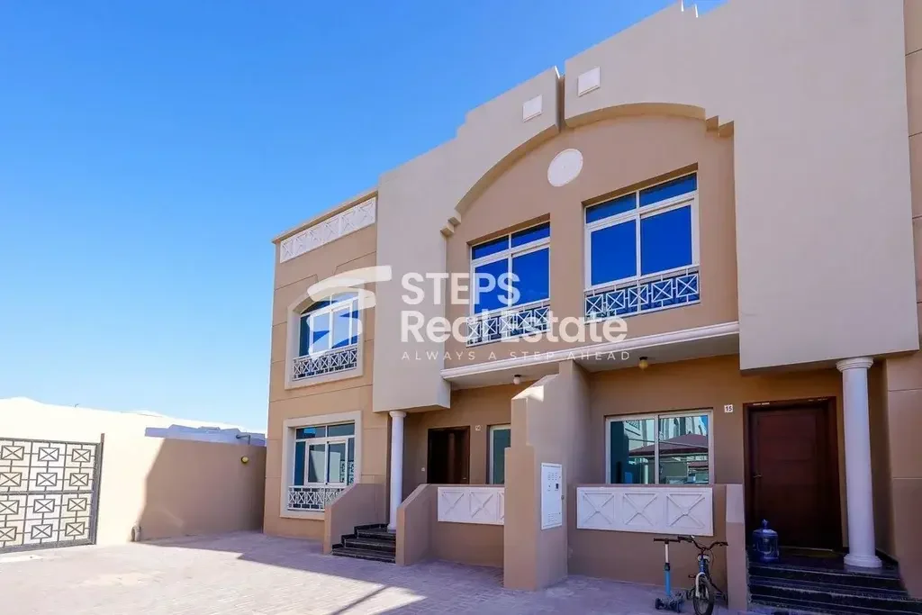 Family Residential  - Semi Furnished  - Al Rayyan  - Muraikh  - 4 Bedrooms