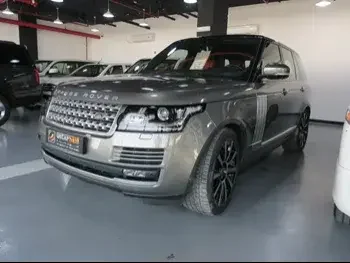 Land Rover  Range Rover  Vogue HSE  2017  Automatic  180,000 Km  8 Cylinder  Four Wheel Drive (4WD)  SUV  Silver  With Warranty