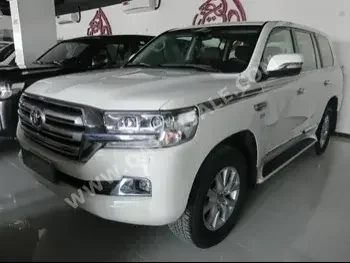  Toyota  Land Cruiser  VXR  2021  Automatic  89,000 Km  8 Cylinder  Four Wheel Drive (4WD)  SUV  White  With Warranty