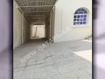 Family Residential  - Not Furnished  - Al Rayyan  - Abu Hamour  - 5 Bedrooms