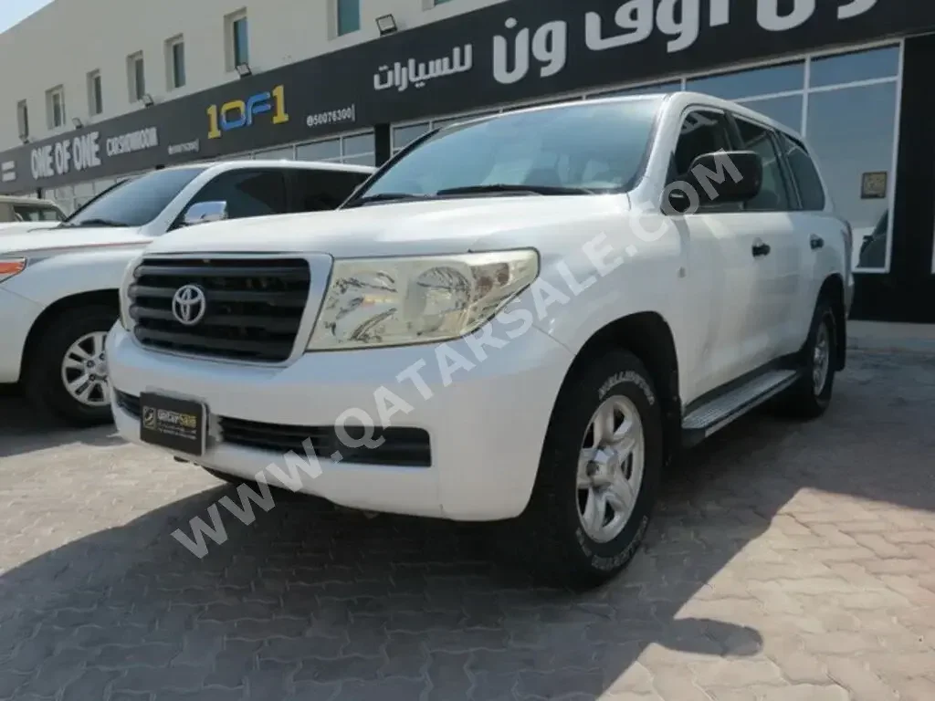 Toyota  Land Cruiser  G  2008  Automatic  269,000 Km  6 Cylinder  Four Wheel Drive (4WD)  SUV  White  With Warranty