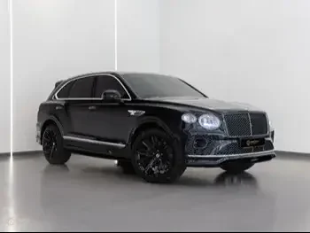 Bentley  Bentayga  2022  Automatic  21,700 Km  12 Cylinder  Four Wheel Drive (4WD)  SUV  Black  With Warranty