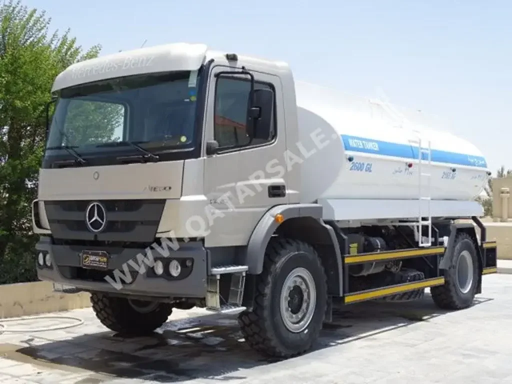 Water Tanker Mercedes  2019  Silver  6  6  1725  414 Km  Warranty