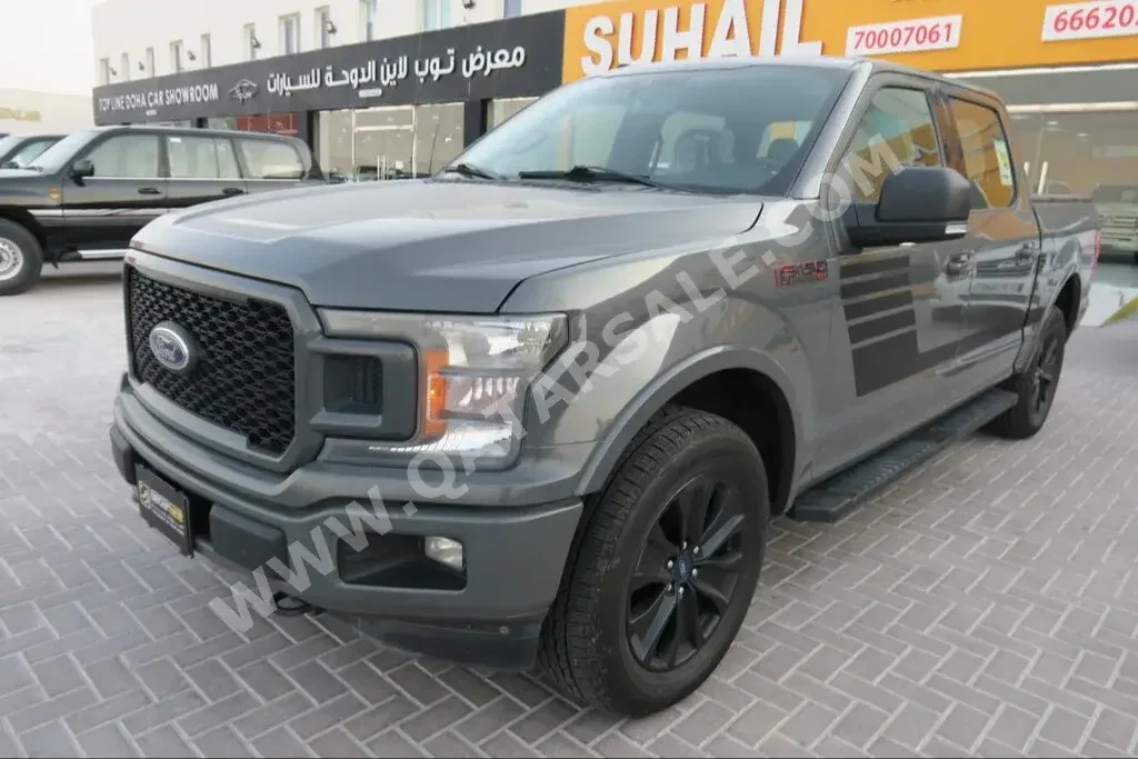 Ford  F  150  2020  Automatic  77,000 Km  8 Cylinder  Four Wheel Drive (4WD)  Pick Up  Gray