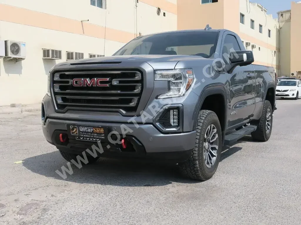  GMC  Sierra  AT4  2020  Automatic  90,000 Km  8 Cylinder  Four Wheel Drive (4WD)  Pick Up  Gray  With Warranty