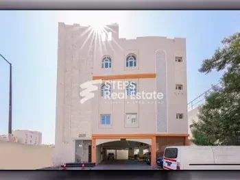 Buildings, Towers & Compounds - Family Residential  - Doha  - Fereej Bin Omran  For Sale