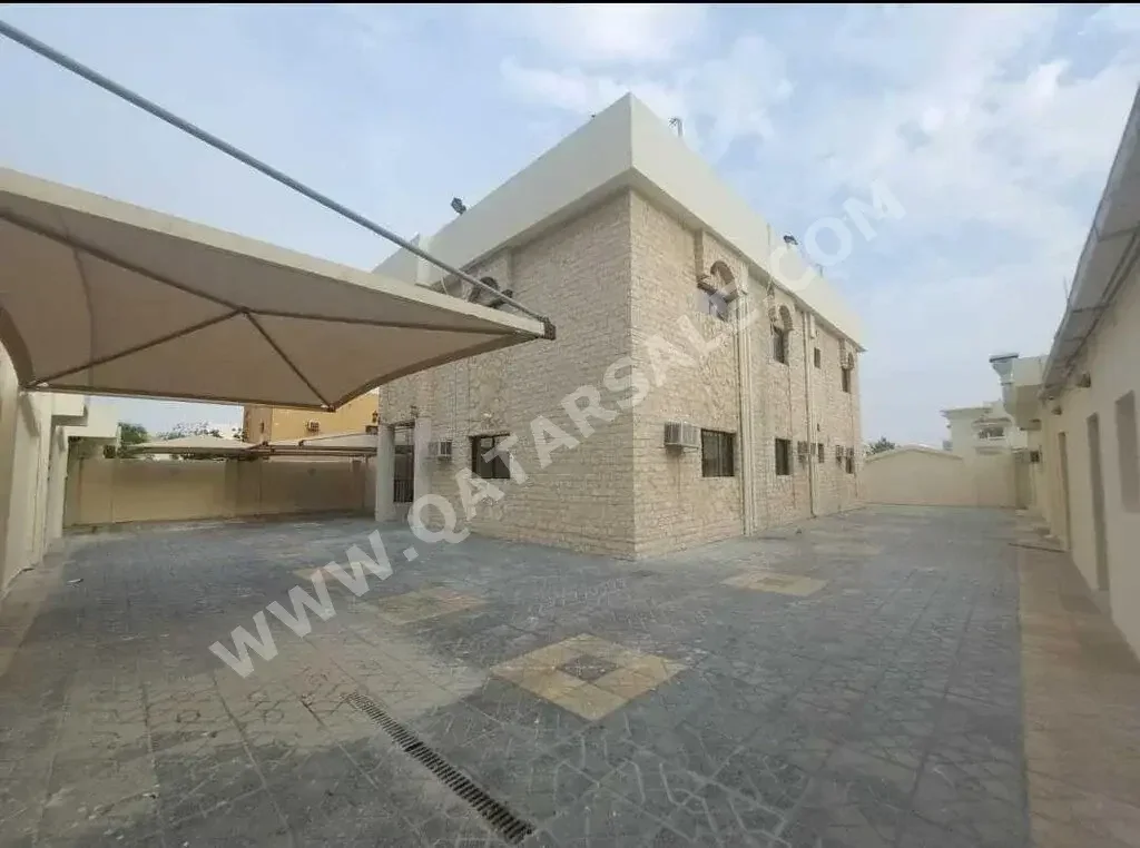 Family Residential For Rent Al Rayyan Al Aziziyah 10 Bedrooms