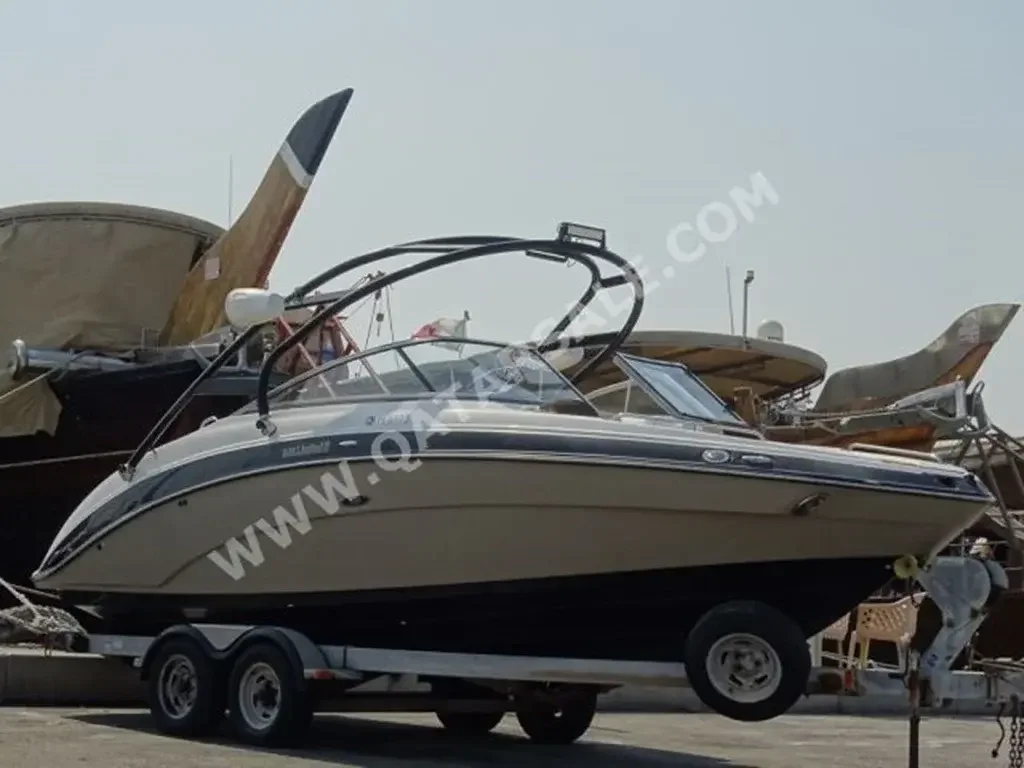 Speed Boat Yamaha  242 Limited S  With Trailer  420