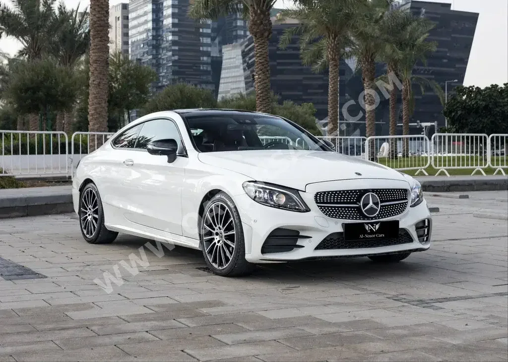 Mercedes-Benz  C-Class  200  2019  Automatic  38,000 Km  4 Cylinder  Rear Wheel Drive (RWD)  Sedan  White