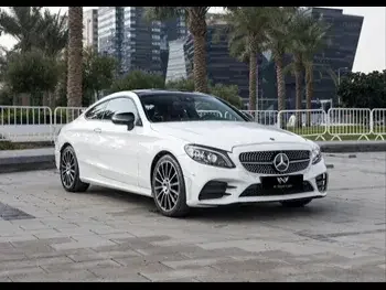 Mercedes-Benz  C-Class  300  2019  Automatic  38,000 Km  4 Cylinder  Rear Wheel Drive (RWD)  Sedan  White