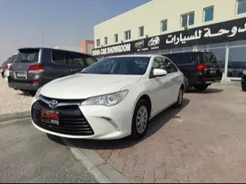 Toyota  Camry  GLE  2016  Automatic  248,000 Km  4 Cylinder  Front Wheel Drive (FWD)  Sedan  White