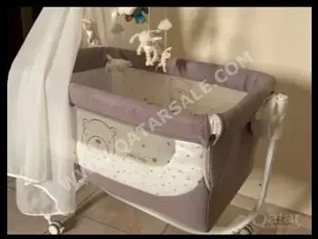 Kids Beds - Baby Crib  - 4 Moms  - Gray