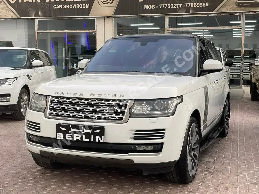 Land Rover  Range Rover  Vogue SE Super charged  2014  Automatic  239,000 Km  8 Cylinder  Four Wheel Drive (4WD)  SUV  White