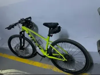 Mountain Bicycle  - Trek Bikes  - Large (19-20 inch)  - Yellow