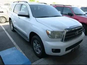 Toyota  Sequoia  2012  Automatic  388,000 Km  8 Cylinder  Four Wheel Drive (4WD)  SUV  White